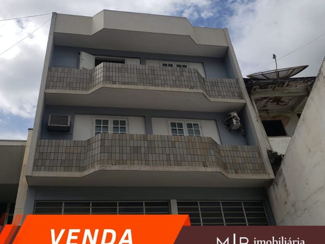 Apartamento 3 quartos e 2 banheiros, à venda, no bairro Centro em Cataguases