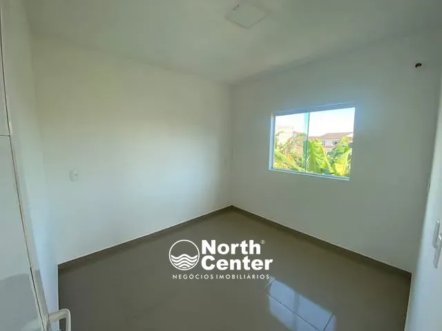 Apartamento 2 quartos e 1 banheiro, para alugar, no bairro Centro em Balneário Barra do Sul