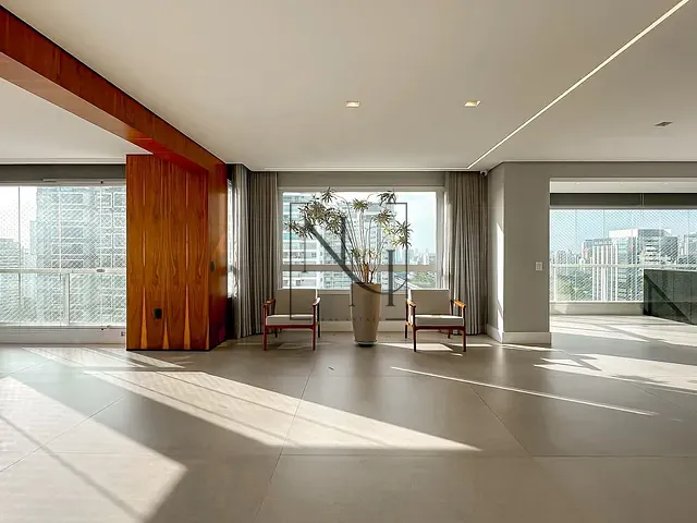Apartamento com 225m² 3 quartos e 5 banheiros, à venda, no bairro Cidade Monções em São Paulo