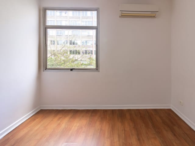 Apartamento 1 quarto e 1 banheiro, para alugar, no bairro Consolação em São Paulo