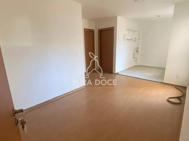Apartamento com 43m² 2 quartos e 1 banheiro, à venda, no bairro Recreio dos Bandeirantes em Uberaba