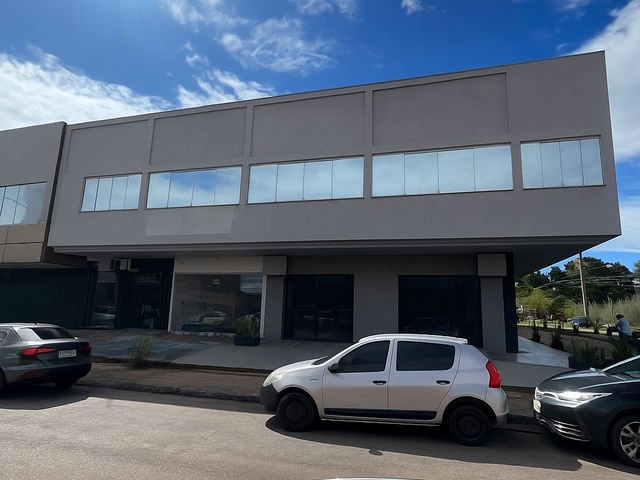 PRÉDIO COMERCIAL