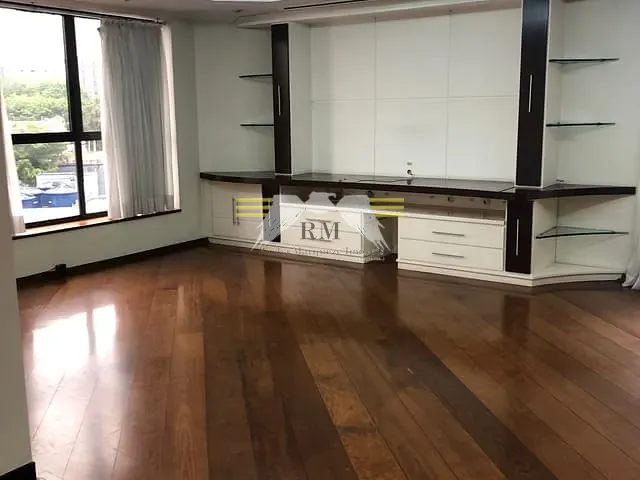 Apartamento com 411m² 4 quartos e 5 banheiros, à venda, no bairro Vila Gomes Cardim em São Paulo