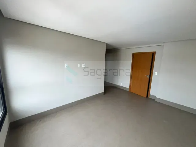 Apartamento 4 quartos e 5 banheiros, à venda, no bairro Centro em Patrocínio