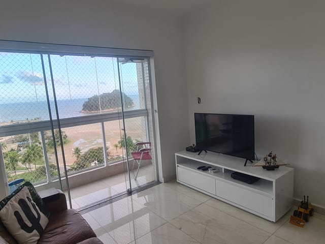 Apartamento com 94m² 2 quartos e 2 banheiros, à venda, no bairro José Menino em Santos