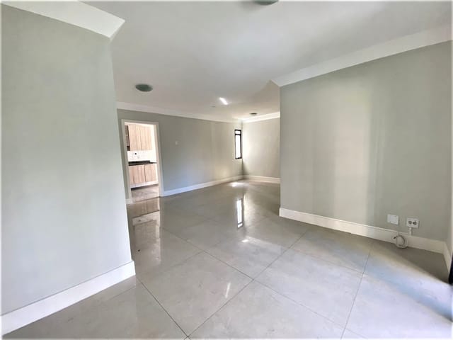 Apartamento com 213m² 3 quartos e 2 banheiros, à venda, no bairro Morumbi em São Paulo