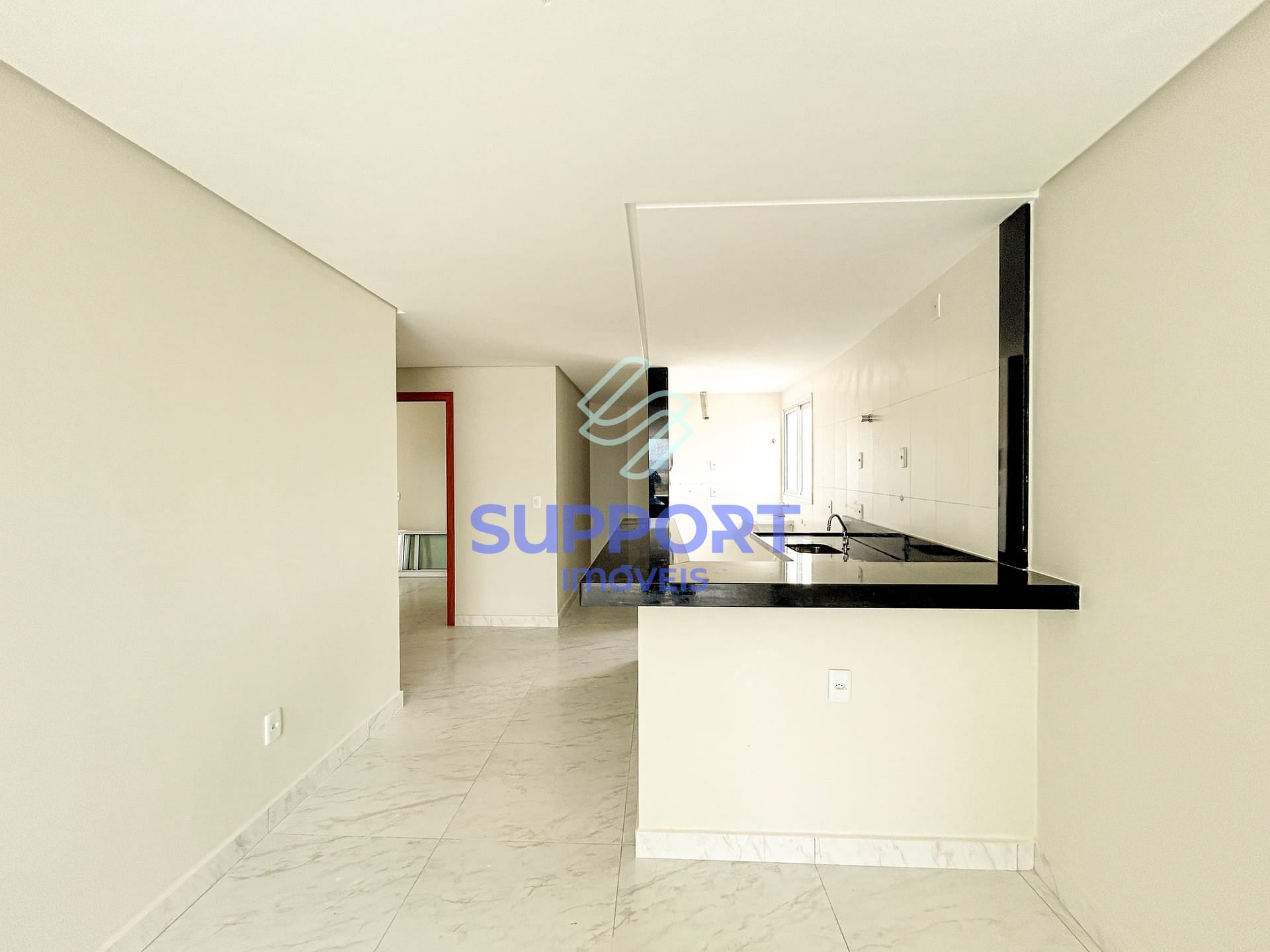 Apartamento à venda com 3 quartos, 94m² - Foto 3