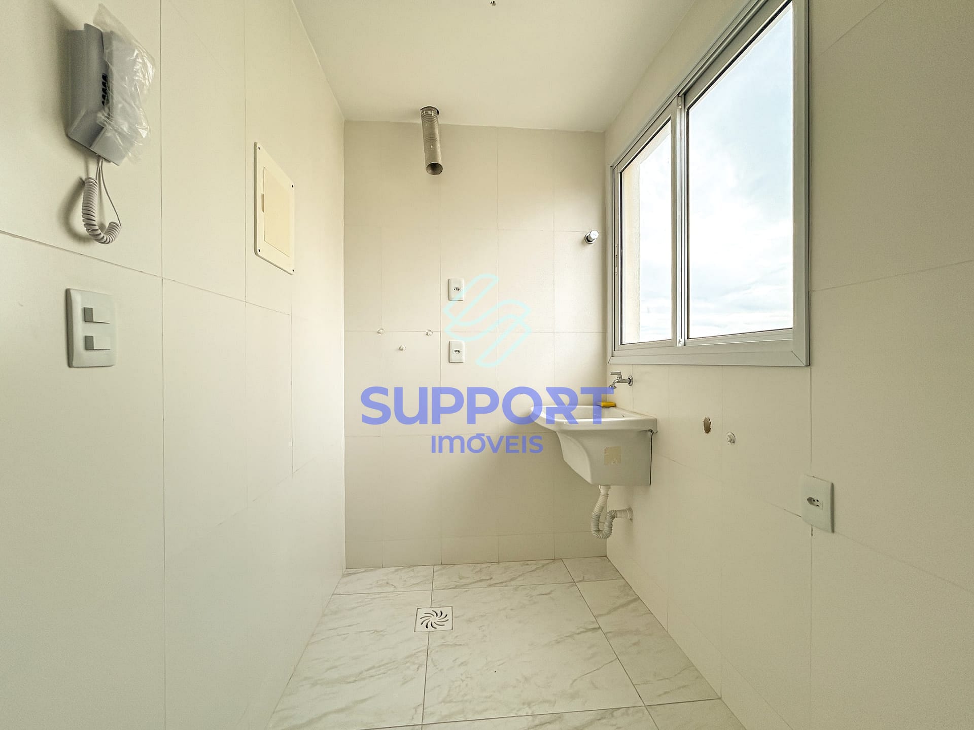 Apartamento à venda com 3 quartos, 94m² - Foto 5