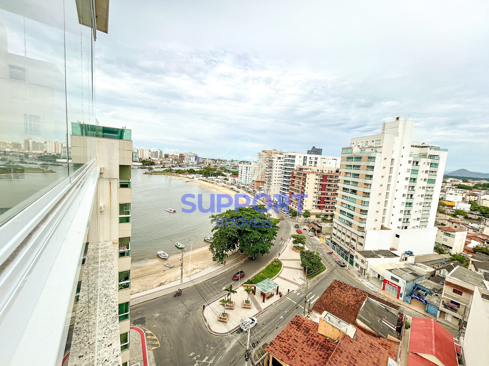 Apartamento à venda com 3 quartos, 94m² - Foto 1