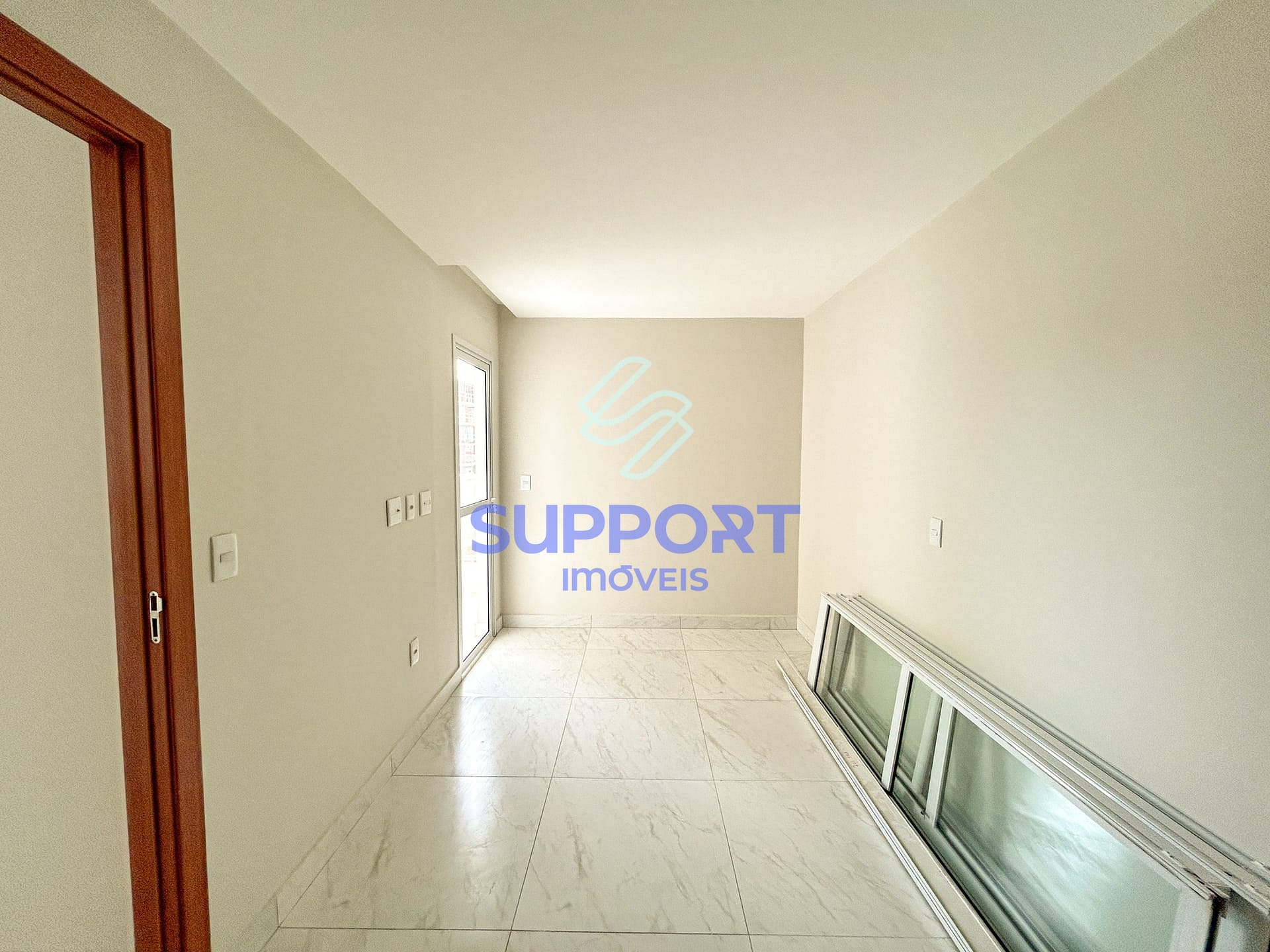 Apartamento à venda com 3 quartos, 94m² - Foto 10