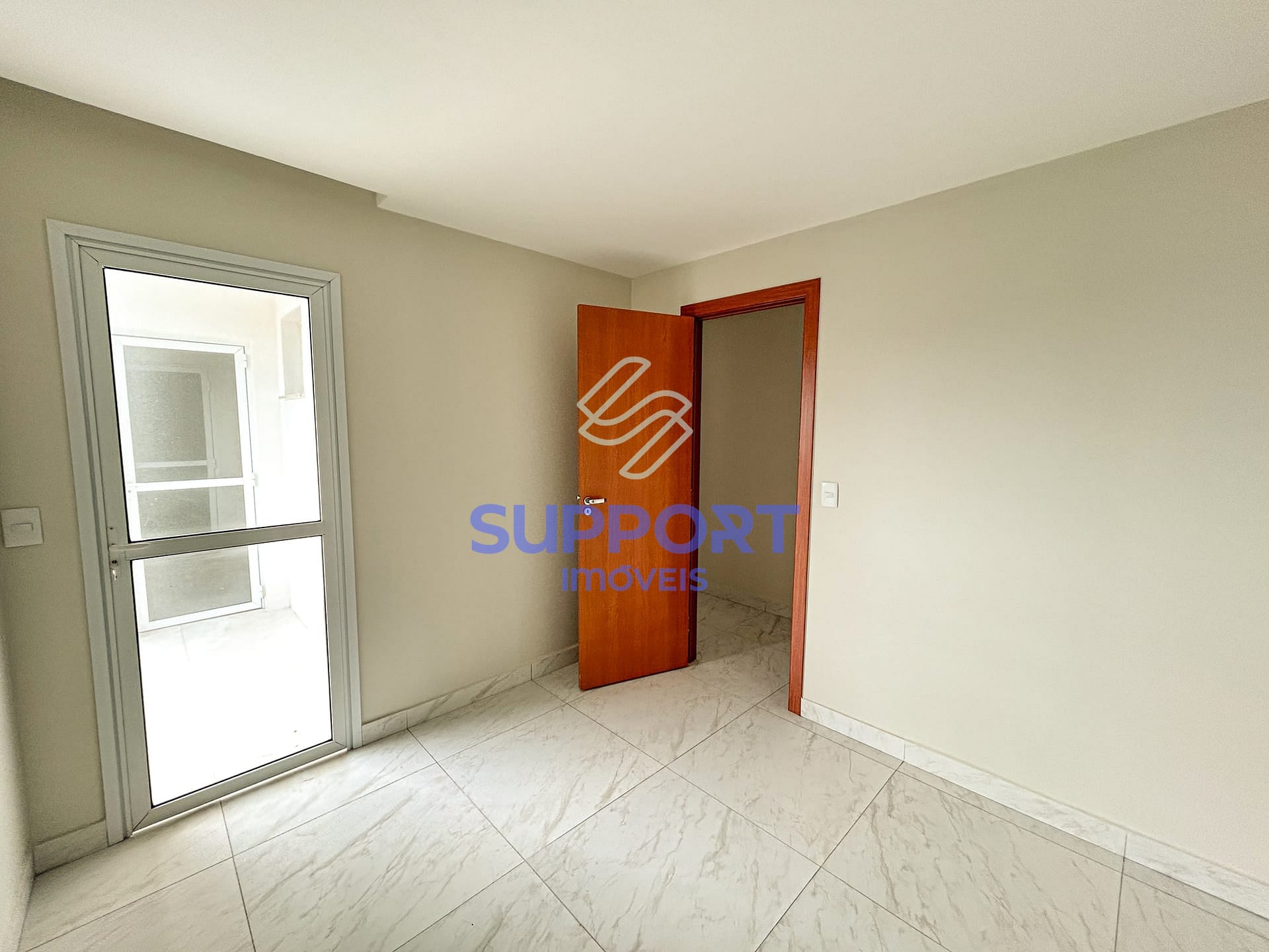 Apartamento à venda com 3 quartos, 94m² - Foto 16