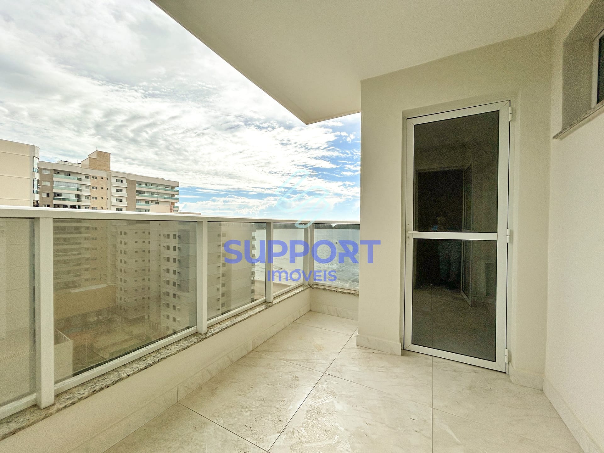 Apartamento à venda com 3 quartos, 94m² - Foto 17
