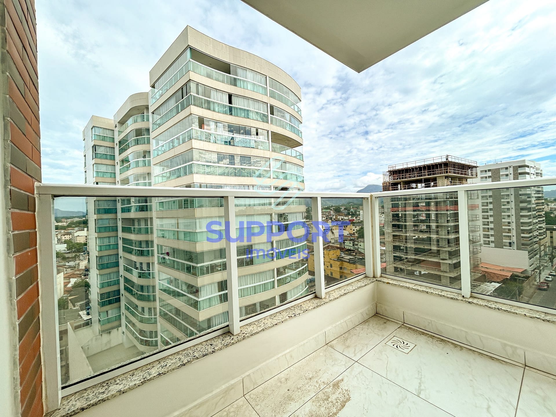 Apartamento à venda com 3 quartos, 94m² - Foto 22