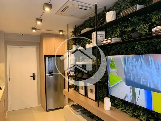 Apartamento 1 quarto e 1 banheiro, à venda, no bairro Parque Imperial em São Paulo