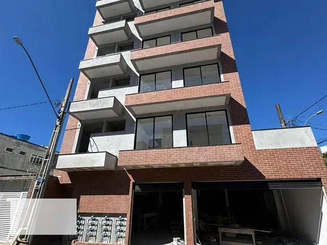 Apartamento 2 quartos e 1 banheiro, para alugar, no bairro Graminha em Santos Dumont