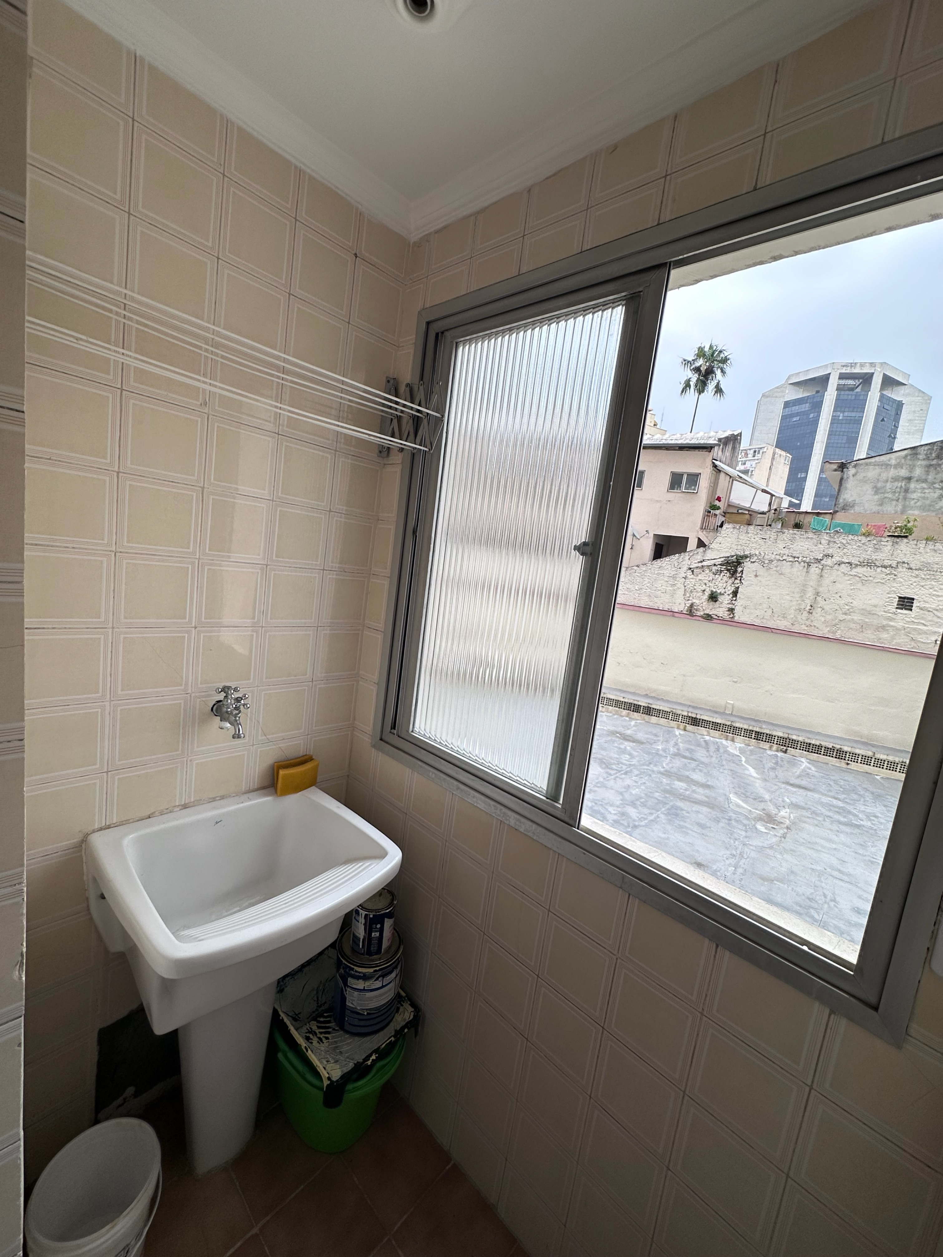 Apartamento à venda com 1 quarto, 46m² - Foto 5
