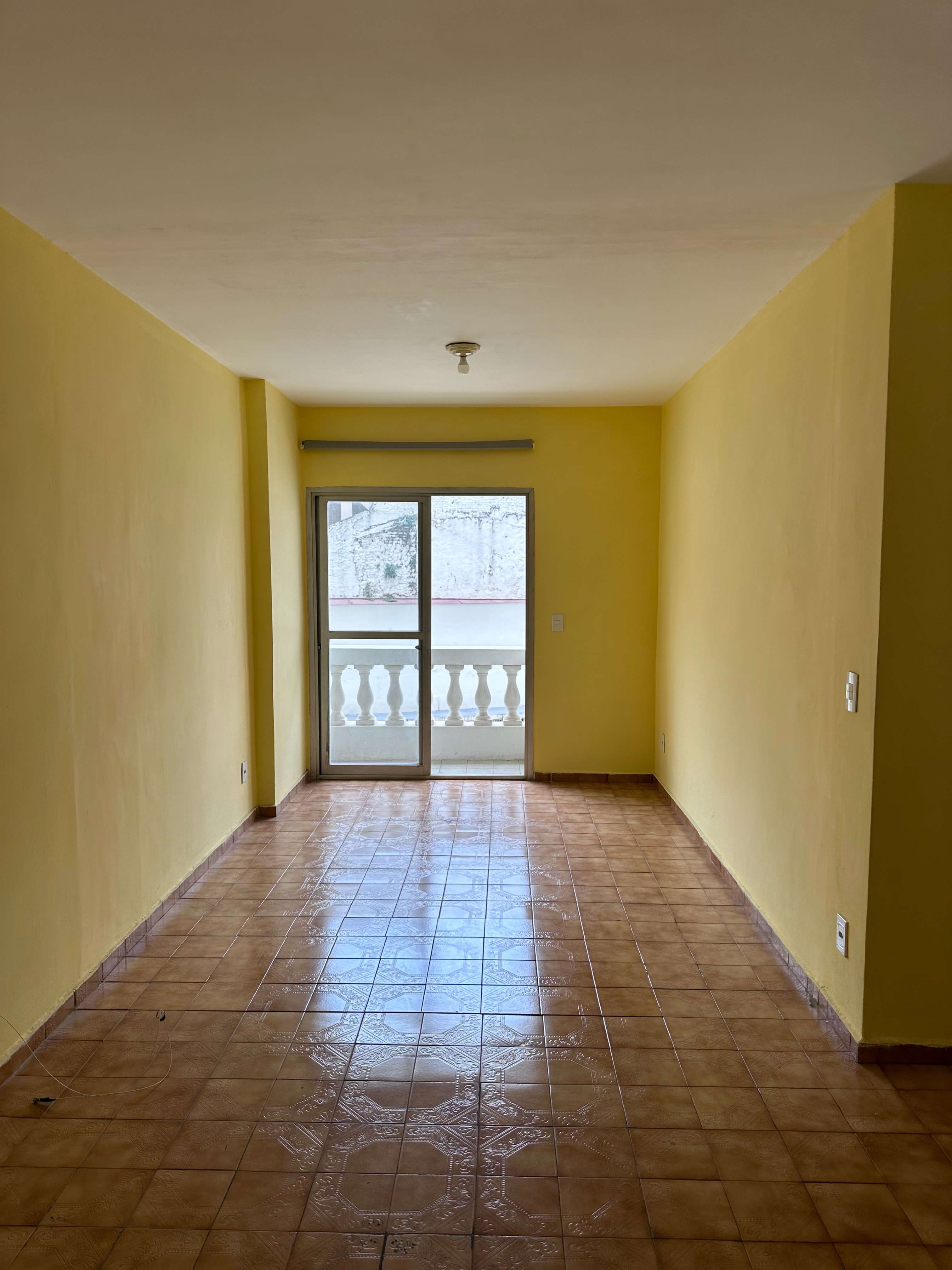 Apartamento à venda com 1 quarto, 46m² - Foto 2