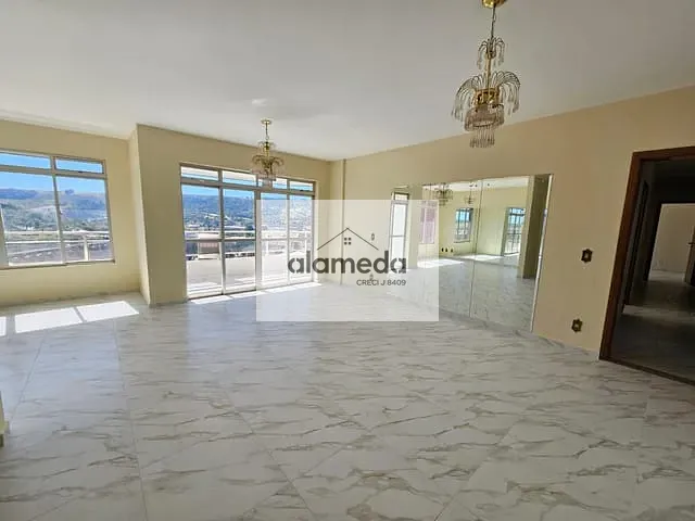 Apartamento 3 quartos e 2 banheiros, à venda, no bairro CENTRO em Santo Antônio da Platina