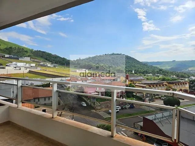 Apartamento 3 quartos e 2 banheiros, à venda, no bairro CENTRO em Santo Antônio da Platina