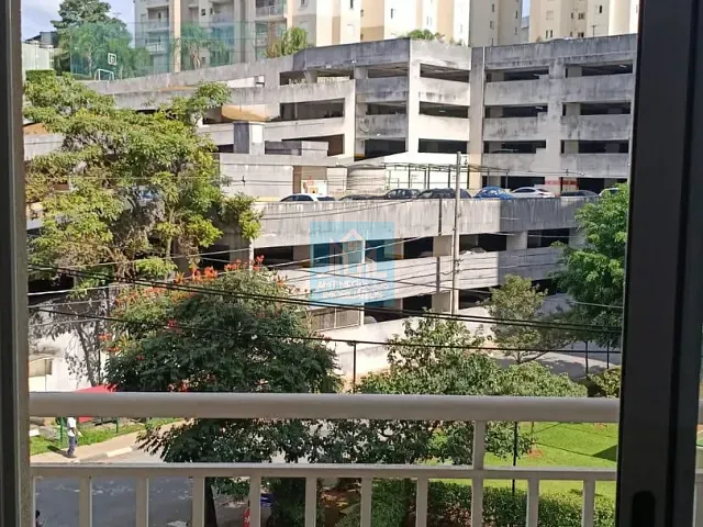 Apartamento 3 quartos e 1 banheiro, à venda ou para alugar, no bairro Jardim Tupanci em Barueri