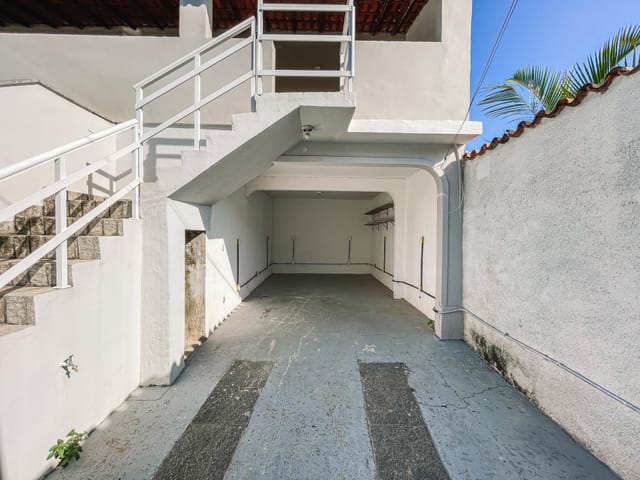 Apartamento com 120m² 3 quartos e 2 banheiros, para alugar, no bairro Recanto de Itaipuaçu (Itaipuaçu) em Maricá