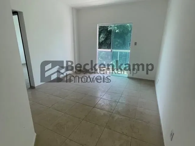 Apartamento 2 quartos e 1 banheiro, à venda, no bairro Planalto do Sol em Pinheiral