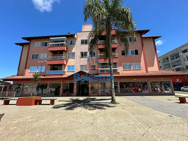 Apartamento com 104m² 3 quartos e 1 banheiro, à venda, no bairro Centro em Fraiburgo