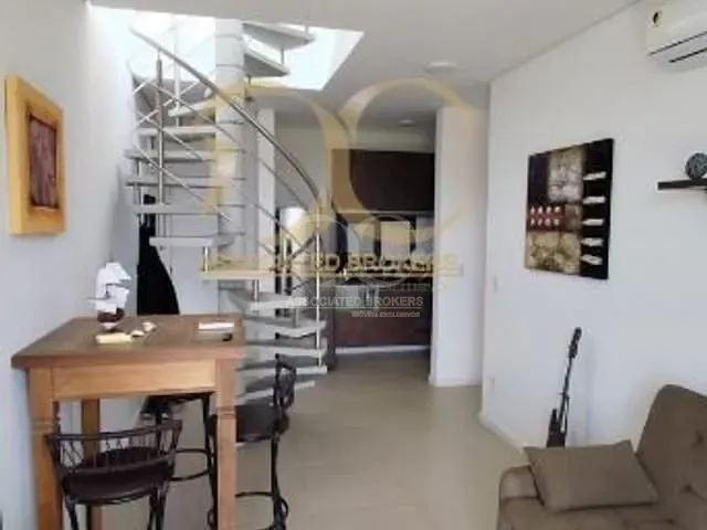 Apartamento com 103m² 2 quartos e 2 banheiros, à venda, no bairro Campeche em Florianópolis