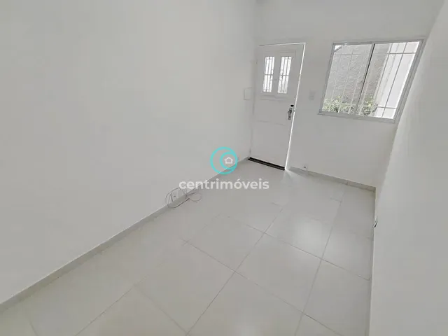 Casa com 50m² 1 quarto e 1 banheiro, para alugar, no bairro Vila Isabel em Rio de Janeiro
