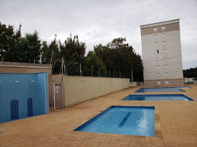 Foto do Apartamento - Apartamento dois quartos com varanda a VENDA na Av. Rio das Pedras, localização top! Conforto e segurança é aqui mesmo. | PiraHost Soluções de Negócios Ltda