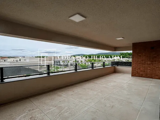 Apartamento 2 quartos e 2 banheiros, à venda, no bairro Parque Residencial Eloy Chaves em Jundiaí