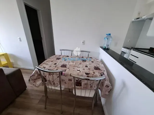 Apartamento 2 quartos e 2 banheiros, para alugar, no bairro Urbanova em São José dos Campos