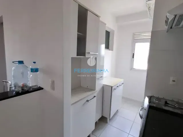 Apartamento 2 quartos e 2 banheiros, para alugar, no bairro Urbanova em São José dos Campos