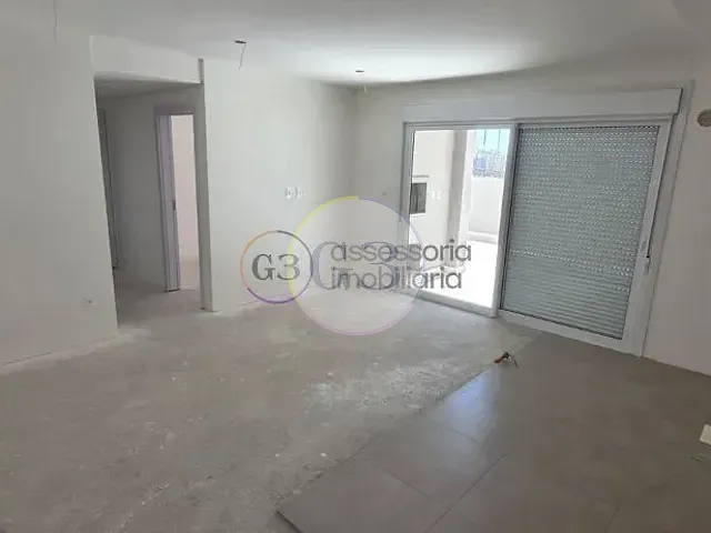 Apartamento 3 quartos e 2 banheiros, à venda, no bairro Areal em Pelotas