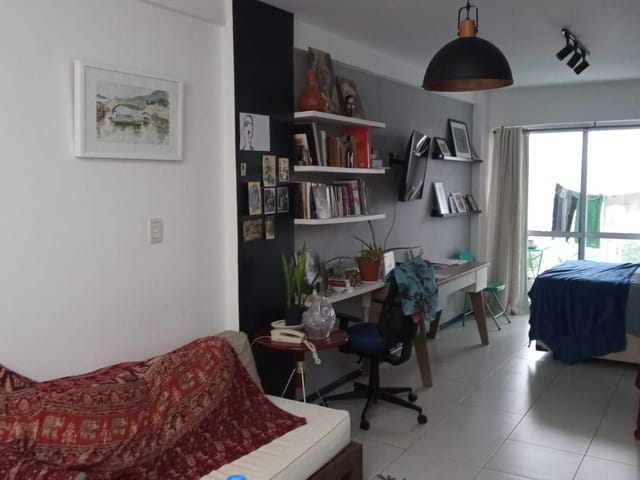 Apartamento com 38m² 1 quarto e 1 banheiro, à venda, no bairro Itaipu em Niterói
