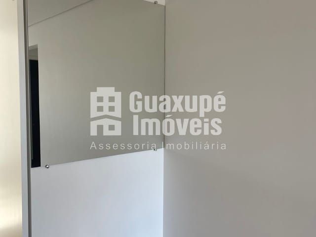 Foto do Apartamento - Apartamento disponível para Locação.
2 dormitórios sendo 1 suíte, 1 sala, 1 banheiro, 1 vaga
87,00 construída, 66,00 útil | Guaxupé Imóveis Ltda