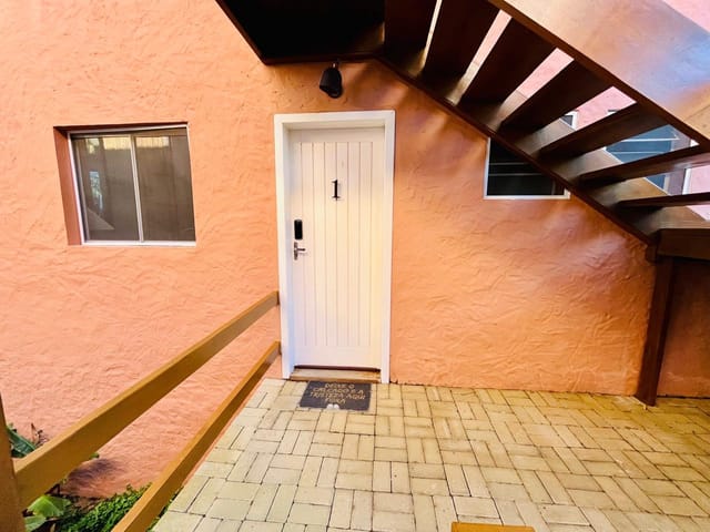 Apartamento 2 quartos e 2 banheiros, à venda, no bairro Santa Tereza em Ilhabela