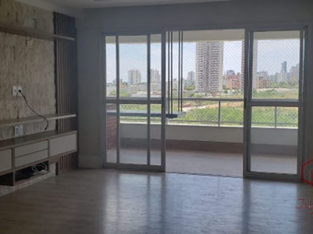 Apartamento com 143m² 4 quartos e 4 banheiros, à venda, no bairro Jardim Aclimação em Cuiabá