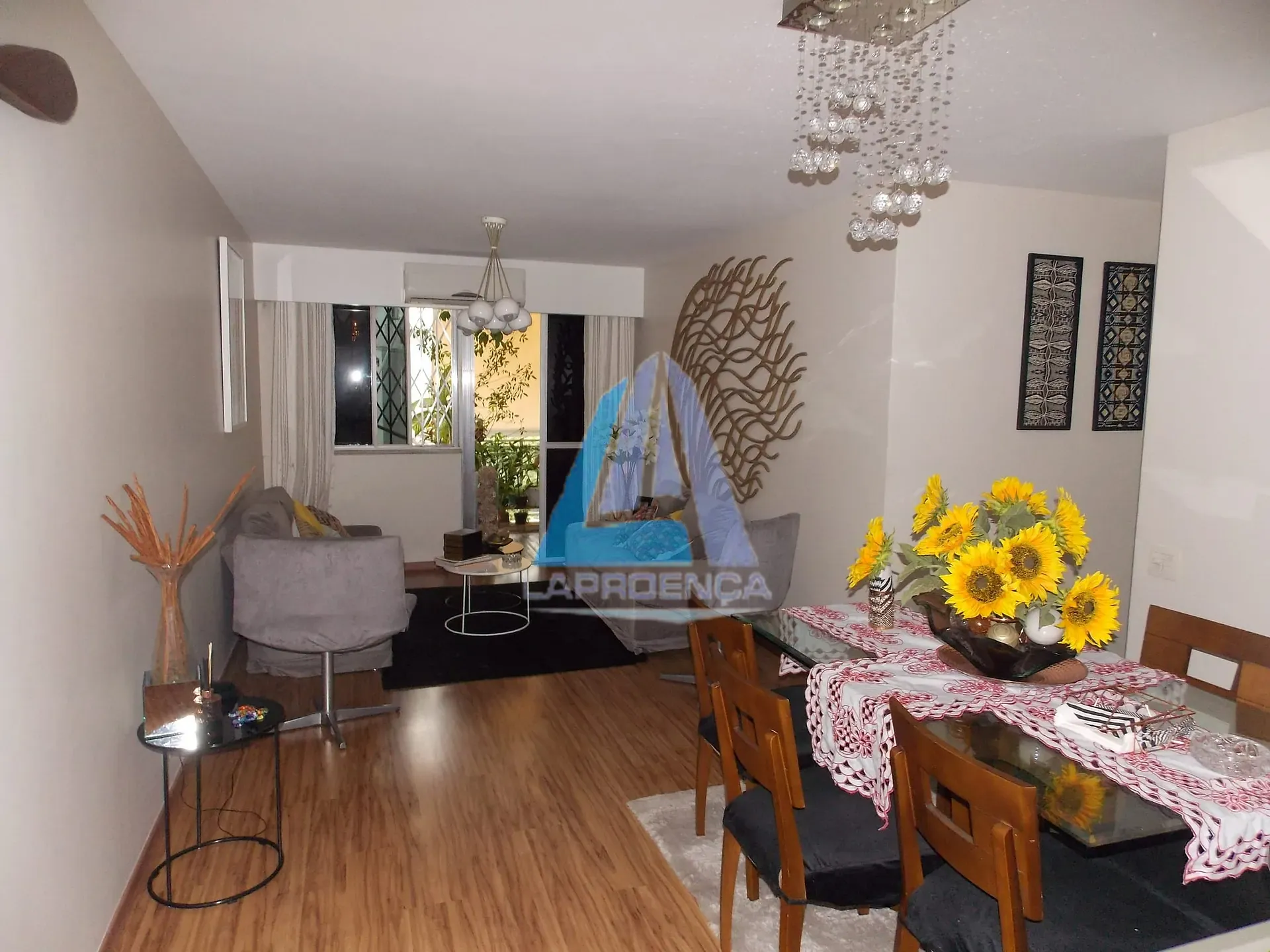 Apartamento, 2 quartos, 75 m² - Foto 1