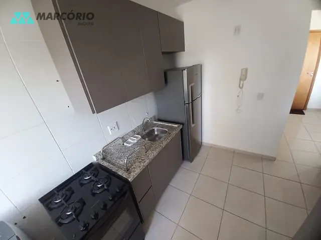 Apartamento com 107m² 3 quartos e 3 banheiros, para alugar, no bairro Goiânia 2 em Goiânia