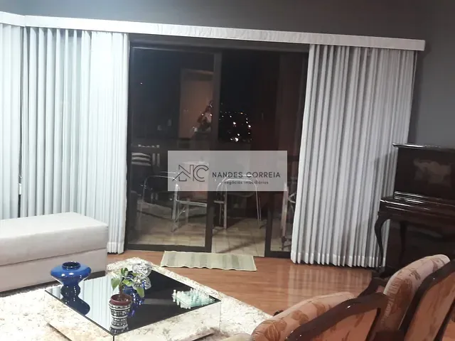 Apartamento com 211m² 4 quartos e 4 banheiros, à venda, no bairro Campo Belo em Londrina