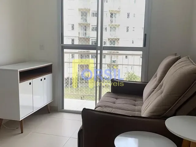 Apartamento com 55m² 2 quartos e 1 banheiro, para alugar, no bairro Vila Mogilar em Mogi das Cruzes
