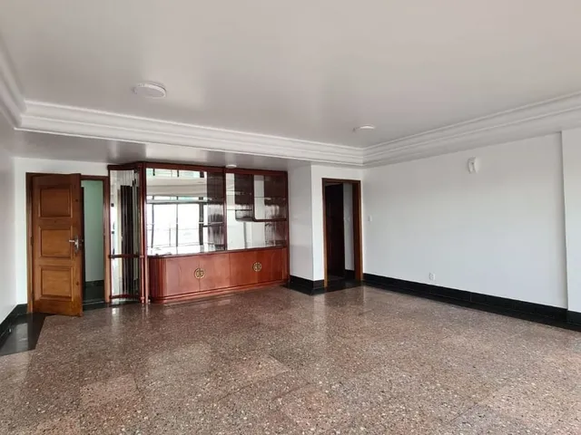 Apartamento com 400m², à venda, no bairro Centro em Manaus