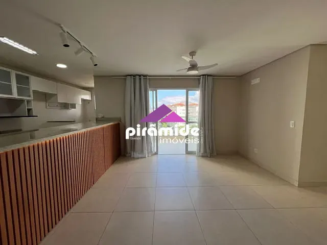 Apartamento 3 quartos e 2 banheiros, à venda, no bairro Centro em Caraguatatuba