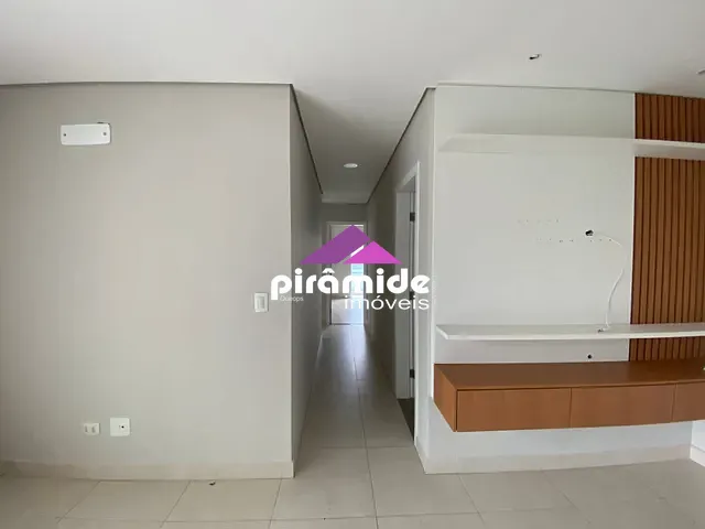 Apartamento 3 quartos e 2 banheiros, à venda, no bairro Centro em Caraguatatuba