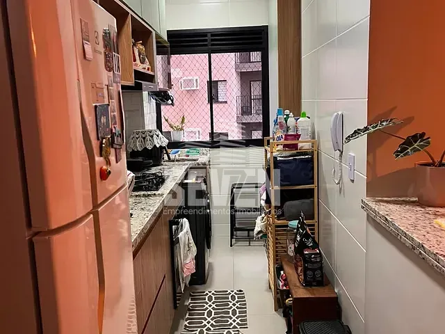 Apartamento com 56m² 2 quartos e 1 banheiro, para alugar, no bairro Parque Residencial das Camélias em Bauru