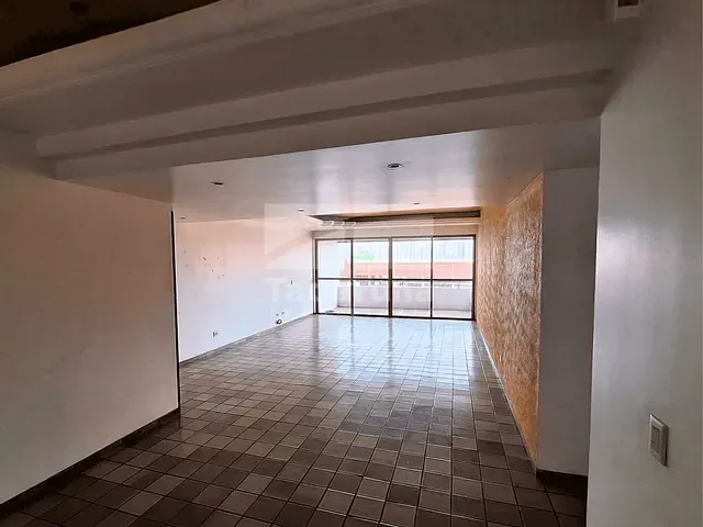 Apartamento 3 quartos e 1 banheiro, à venda, no bairro Tamarineira em Recife