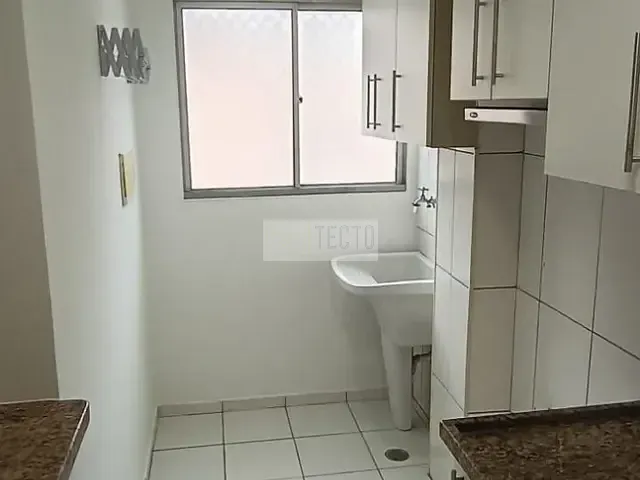 Apartamento 2 quartos e 1 banheiro, para alugar, no bairro Parque São Lourenço em Indaiatuba