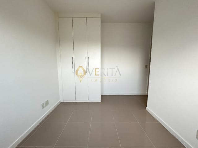 Apartamento 3 quartos e 2 banheiros, à venda, no bairro Barra Olímpica em Rio de Janeiro