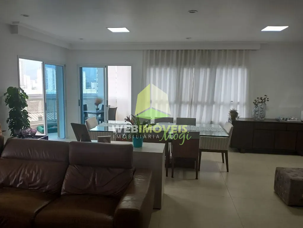 Apartamento, 3 quartos, 220 m² - Foto 8